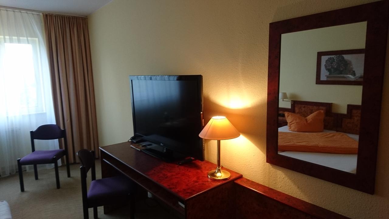 Landhotel Trampe 외부 사진